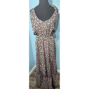 Pretty Garden Maxi Dress  Brown  Floral  Small  Tie Neck , V Back Maxi Small